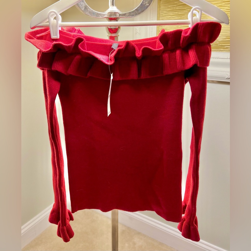 WHBM | Ruffle Off The Shoulder Blouse in Red Rose, XSP